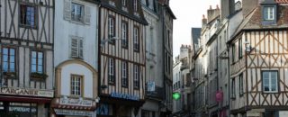 investir à Poitiers en location saisonnière